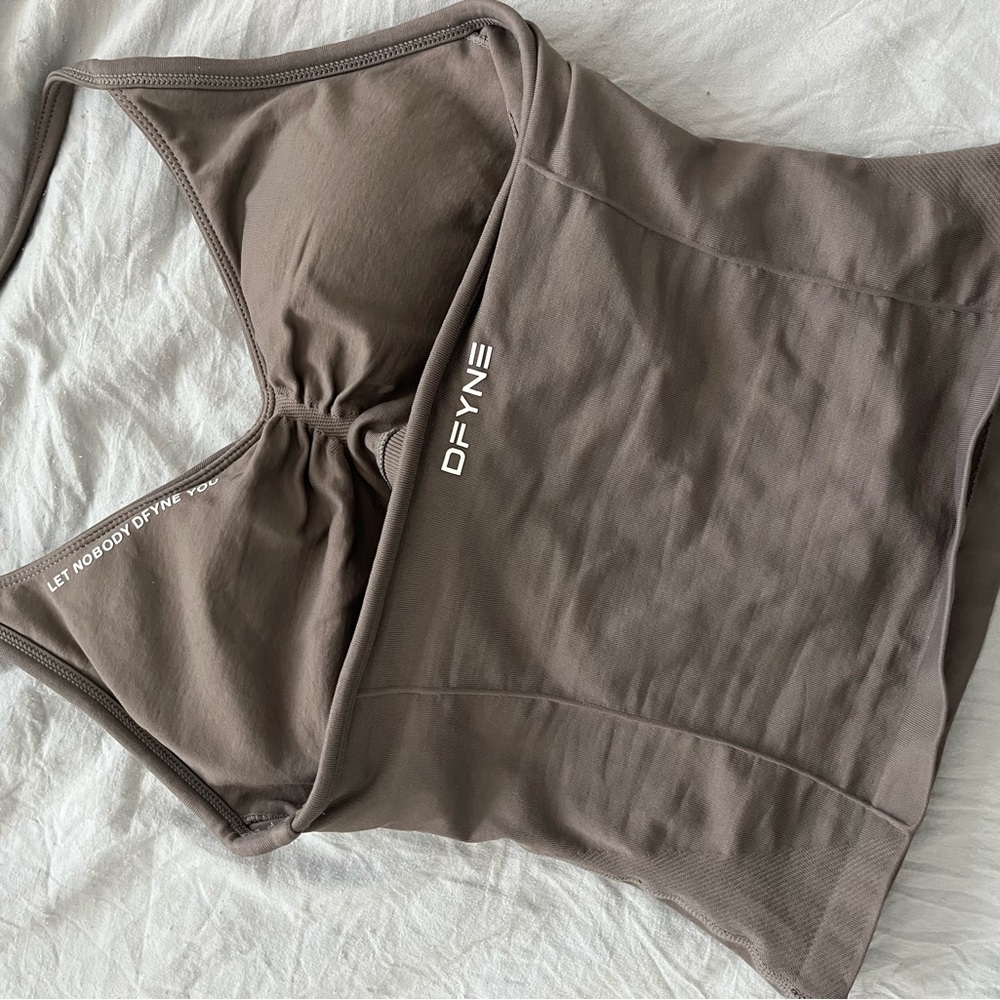 DFYNE impact truffle color size XS
